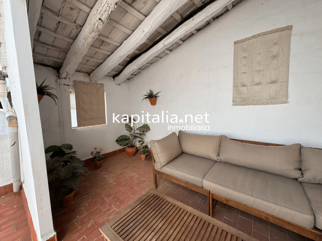 Casa de tres plantas a la venta en Ontinyent