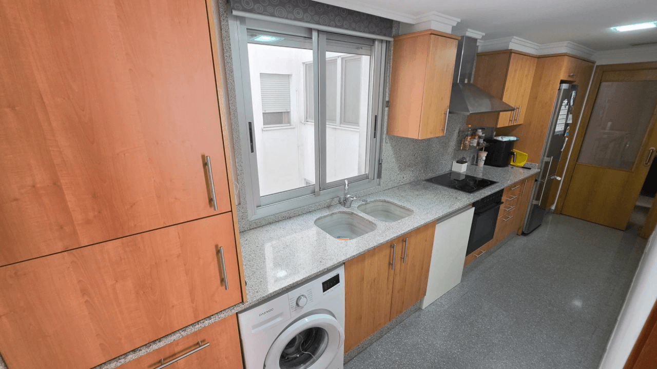 PISO CON GARAJE A LA VENTA EN ONTINYENT!!!! EXCLUISVA EN KAPITALIA !!!!