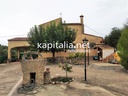 Interesting villa for sale in Ontinyent, La Purisima area.