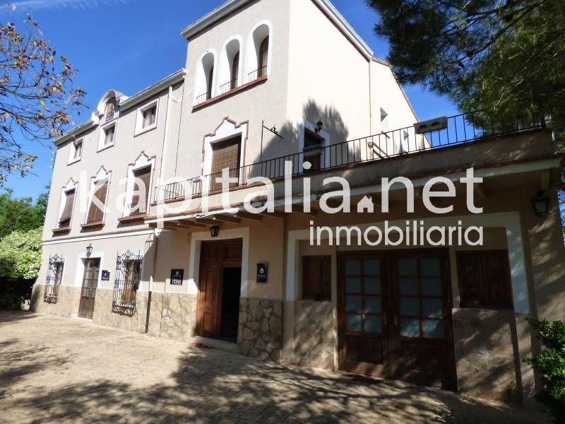 Finca Rústica a la venta en Bocairent