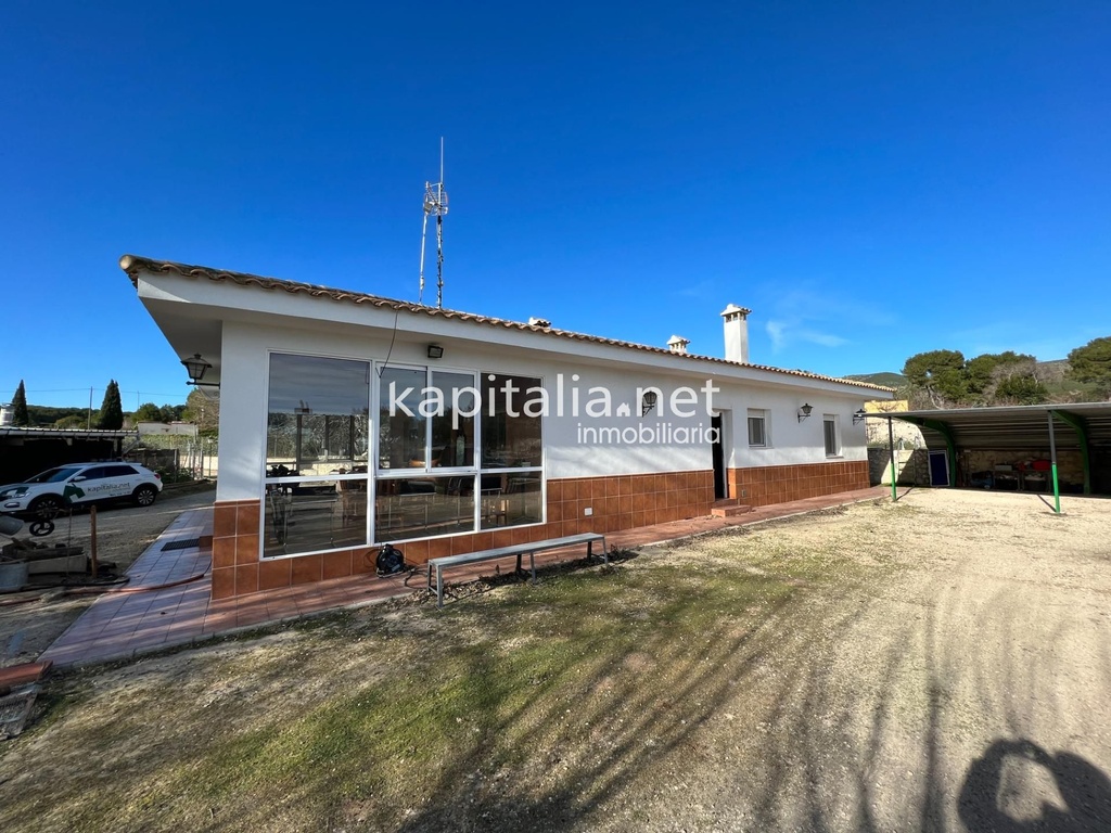 GRAN OPORTUNIDAD DE CHALET A LA VENTA EN ONTINYENT