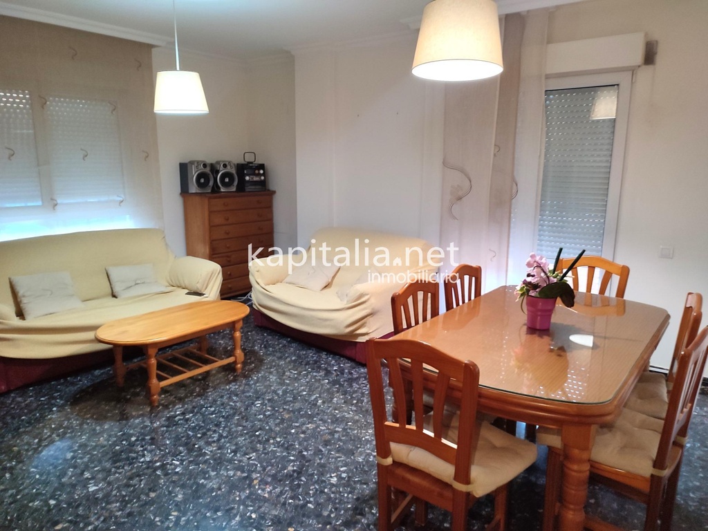 INTÉRESSANT APPARTEMENT À VENDRE À ONTINYENT, ZONE SAN RAFAEL.