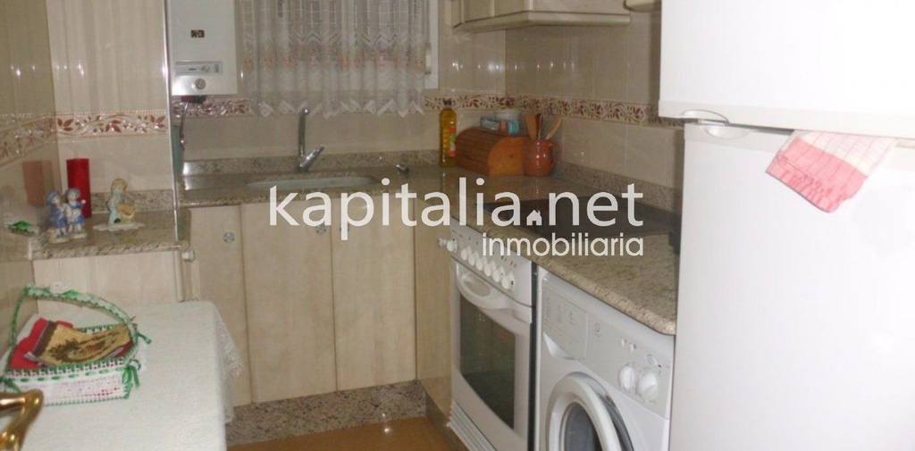 PRIMER PISO A LA VENTA EN ONTINYENT, ZONA SAN RAFAEL.