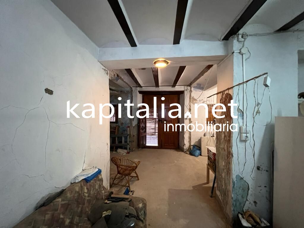 HOUSE FOR SALE IN VALLADA