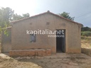 Casita agricola a la venta en Ontinyent, zona la Solana.