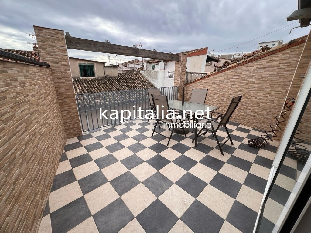 SPECTACULAR HOUSE FOR SALE IN OLLERIA