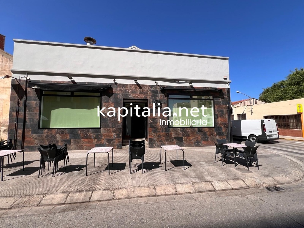 OPPORTUNITY TO INVEST- COMMERCIAL PREMISES FOR SALE IN CARCAIXENT