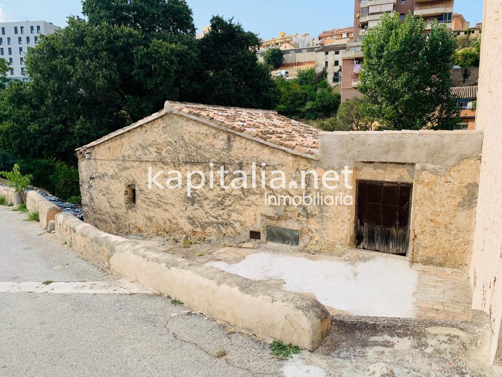 Maison de campagne à vendre à Bocairent.