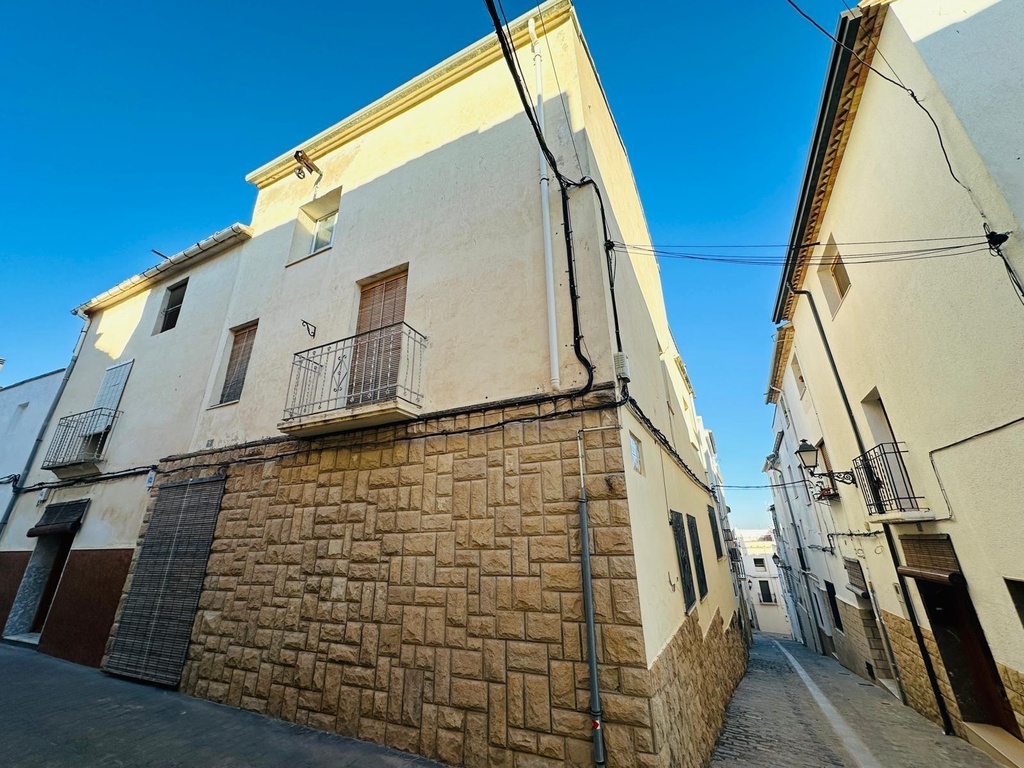 Casa a la venta en Agullent (Valencia)