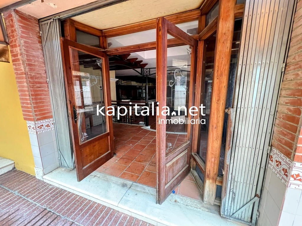 COMMERCIAL OR RESIDENTIAL PREMISES FOR SALE IN XATIVA