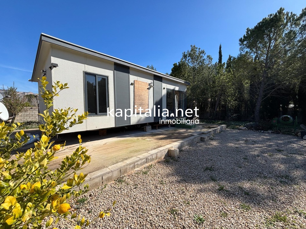 Static home for sale in Muro