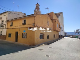 MAISON À RÉFORMER À VENDRE À L'ALCUDIA DE CRESPINS.