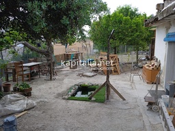 Casa con terreno urbano en Bixquert