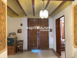 VILLAGE HOUSE FOR SALE IN CASTELLO DE RUGAT