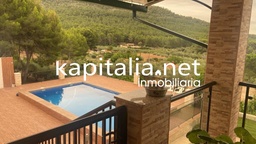 Impressive villa for sale in L'Olleria (Valencia)