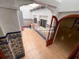 NICE HOUSE FOR SALE IN XATIVA