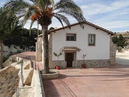 Espectacular villa en Pou L' Aulleta de Ontinyent.