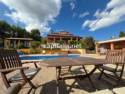 Large recently built villa in Balones