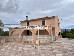 Country house for sale in Alquería de Aznar.