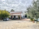 Country house for sale in La Umbria in Ontinyent.